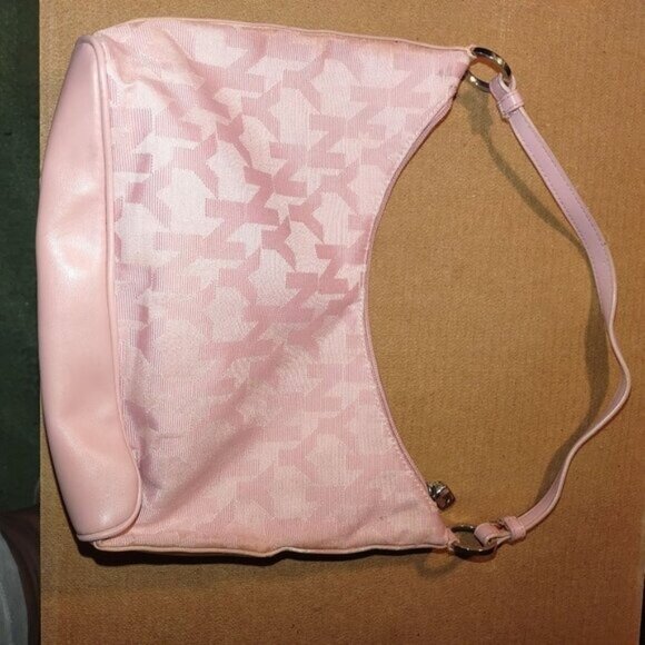 Pink New York & Company Shoulder Bag With Geometric Pattern & Zipper Closure - Picture 3 of 4